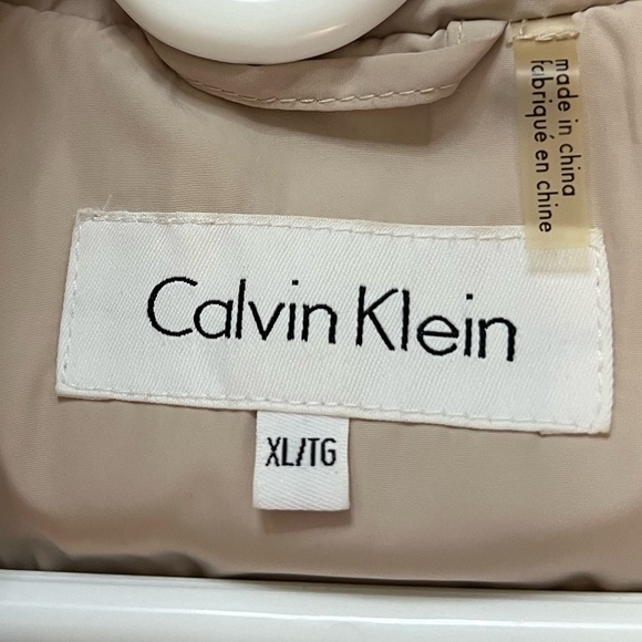 Calvin Klein Winter jacket - Picture 7 of 10